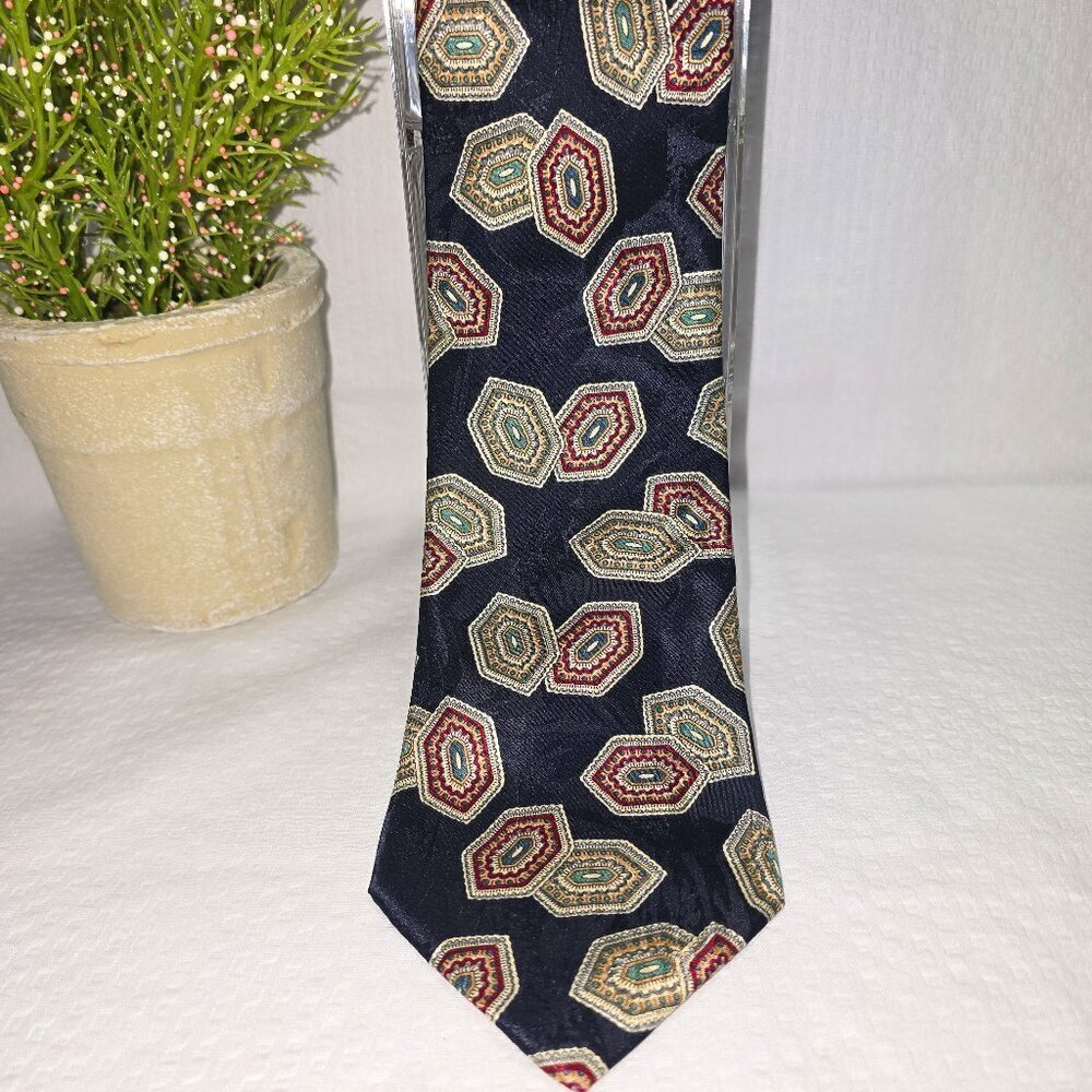 PRESWICK AND MOORE PARK AVENUE 100% SILK TIE NAVY HEXAGON MULITPLE COLOR EUC